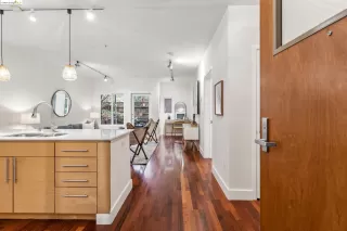 Photo #1: 41047927 Listing