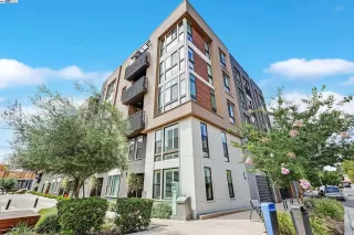 Photo #2: 41047955 Listing