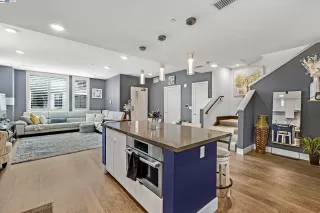 Photo #5: 41047955 Listing