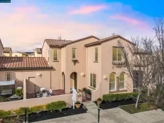 Photo #1: 41047956 Listing 