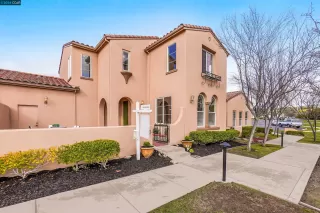 Photo #5: 41047956 Listing 