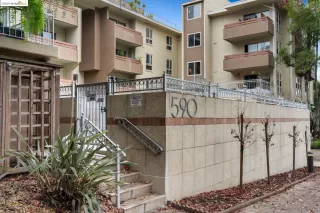 Photo #1: 41047969 Listing 