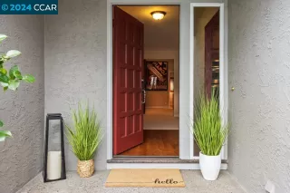Photo #3: 41047978 Listing