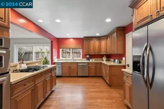 Photo #5: 41047978 Listing
