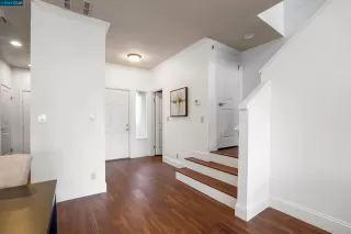 Photo #3: 41048004 Listing