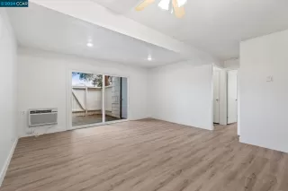 Photo #5: 41048106 Listing