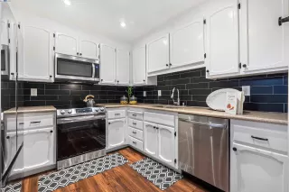 Photo #6: 41048163 Listing 