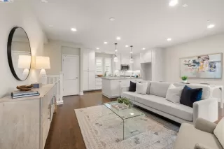 Photo #4: 41048297 Listing