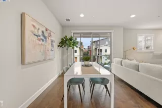 Photo #5: 41048297 Listing