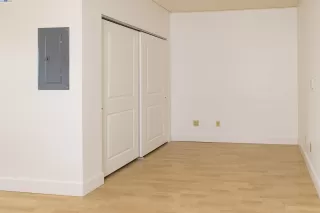 Photo #5: 41048330 Listing 