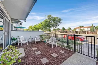 Photo #2: 41048360 Listing