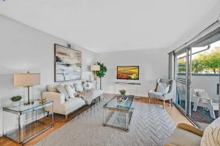 Photo #4: 41048360 Listing