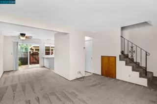 Photo #1: 41048377 Listing 