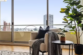 Photo #6: 41048388 Listing