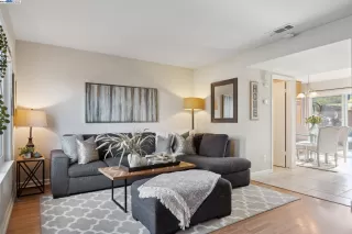 Photo #4: 41048419 Listing