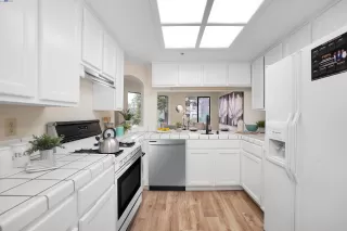 Photo #4: 41048450 Listing 