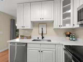 Photo #5: 41048480 Listing