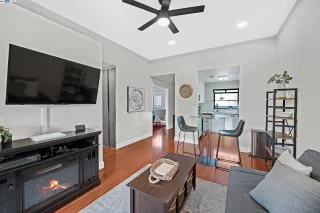 Photo #5: 41048484 Listing