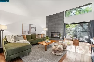 Photo #4: 41048610 Listing