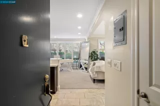 Photo #2: 41048680 Listing 
