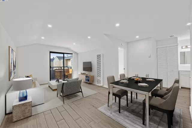 MLS: 41048797 Condo For Sale