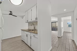 Photo #3: 41048797 Listing