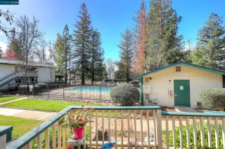 Photo #2: 41048811 Listing 