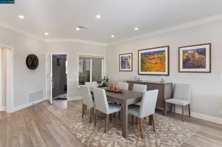 Photo #5: 41048870 Listing