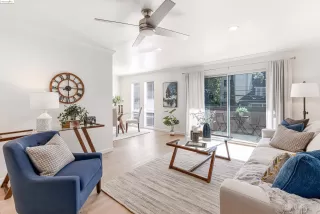 Click for more information on MLS # 41048901 : 407 ORANGE ST # 410 More Details about MLS # 41048901 : 407 ORANGE ST # 410