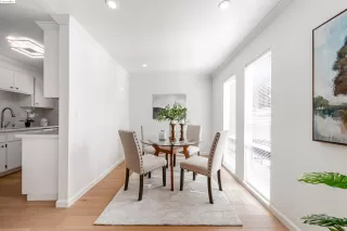 Photo #1: 41048901 Listing