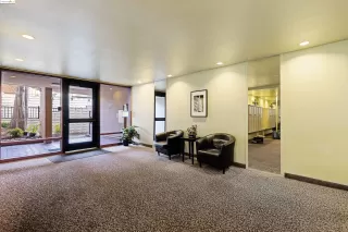 Photo #5: 41048901 Listing