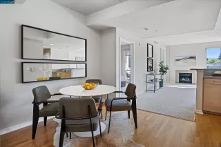 Photo #5: 41048916 Listing