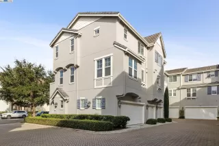 Photo #1: 41048938 Listing