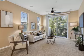 Photo #3: 41048938 Listing