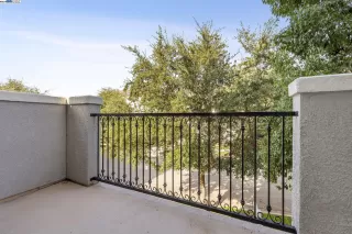 Photo #6: 41048938 Listing