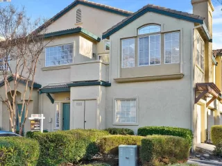 Photo #2: 41048957 Listing