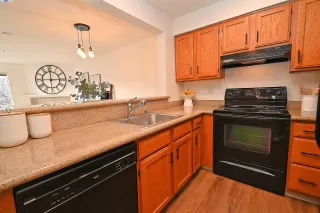 Photo #4: 41049046 Listing