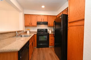 Photo #5: 41049046 Listing