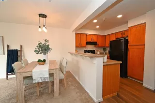 Photo #6: 41049046 Listing