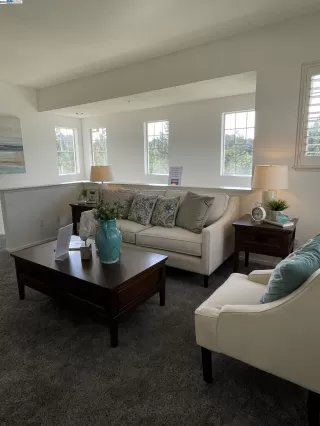 Photo #2: 41049047 Listing