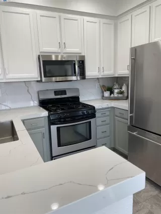 Photo #6: 41049047 Listing