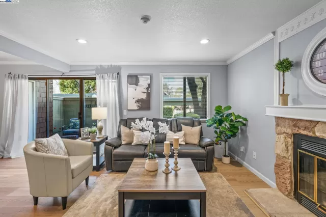 MLS: 41049178 Condo For Sale