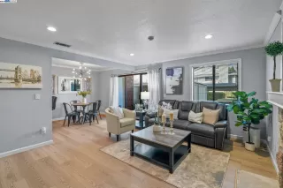 Photo #1: 41049178 Listing 