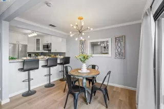 Photo #5: 41049178 Listing 