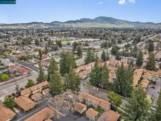 Photo #3: 41049245 Listing