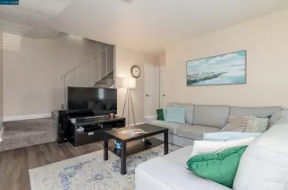 Photo #5: 41049260 Listing 