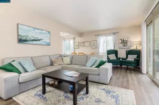 Photo #6: 41049260 Listing 