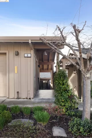 Photo #3: 41049275 Listing