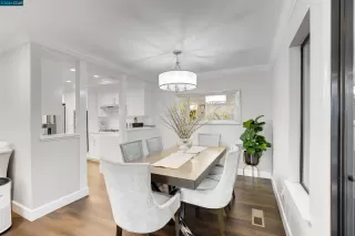 Photo #6: 41049297 Listing