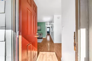 Photo #2: 41049330 Listing